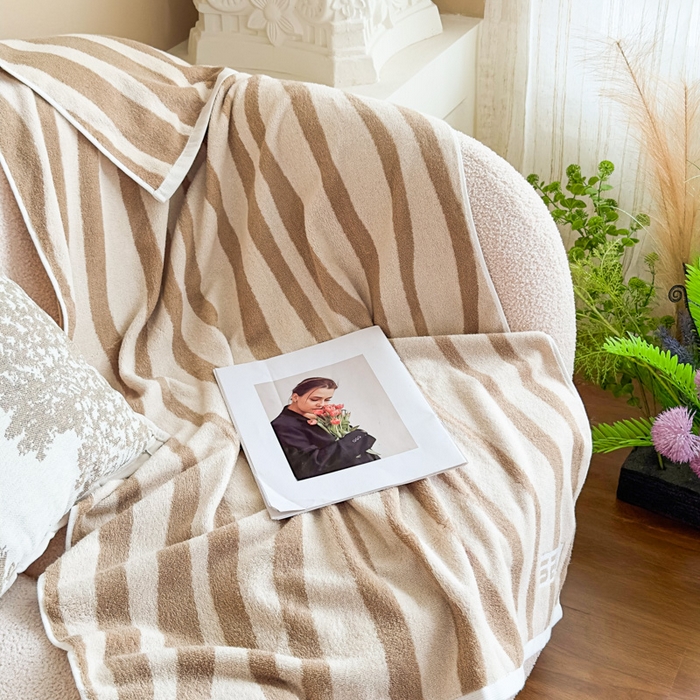 91家纺网 家纺一手货源 找家纺 悦然毛巾被 2025新款全棉毛圈浴巾盖毯 杉树咖70*140