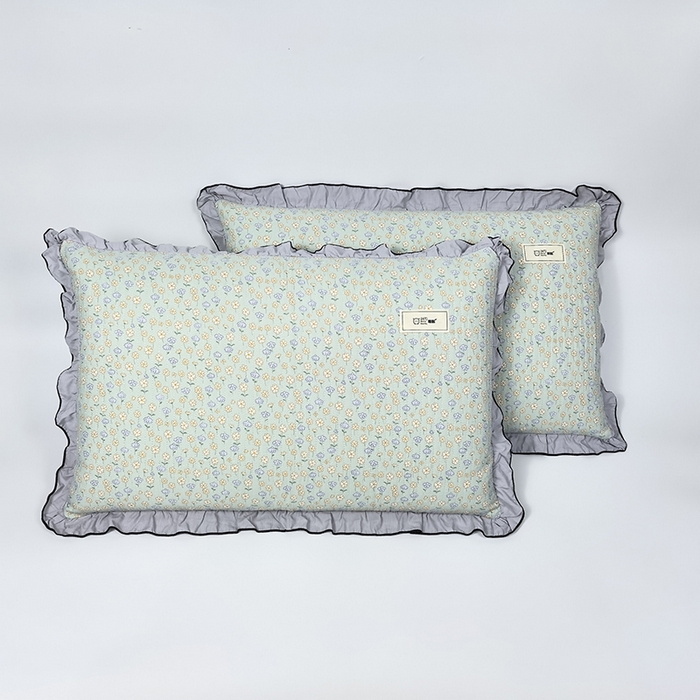 91家纺网 家纺一手货源 找家纺 （总）呦呦南宋 2025新款26度c绗缝款多层结构枕头套超声波夹棉48*74cm一对装单品绣线花边拉链款枕套