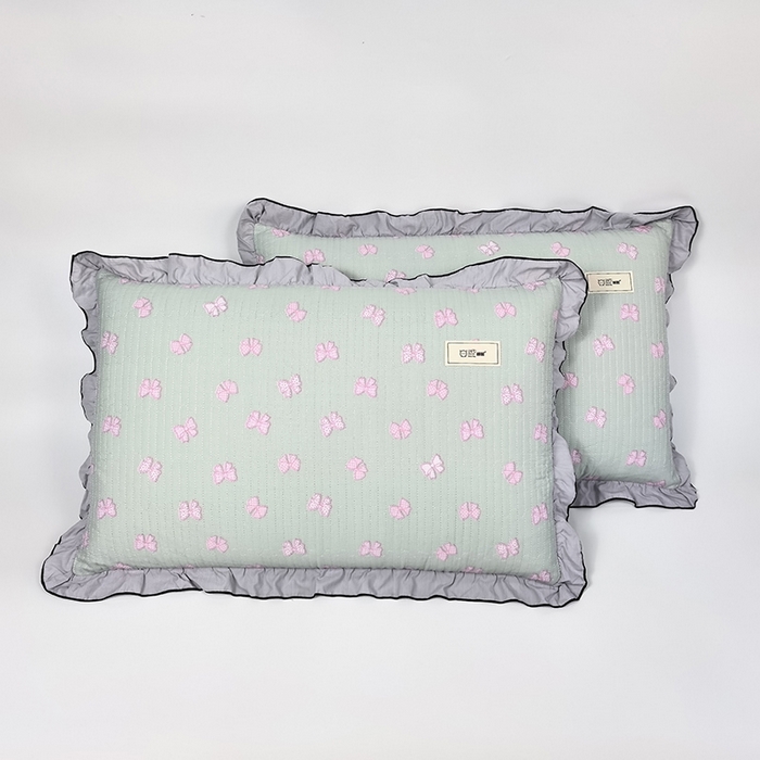 91家纺网 家纺一手货源 找家纺 （总）呦呦南宋 2025新款26度c绗缝款多层结构枕头套超声波夹棉48*74cm一对装单品绣线花边拉链款枕套