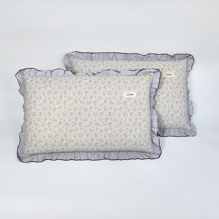 91家纺网 家纺一手货源 找家纺 （总）呦呦南宋 2025新款26度c绗缝款多层结构枕头套超声波夹棉48*74cm一对装单品绣线花边拉链款枕套