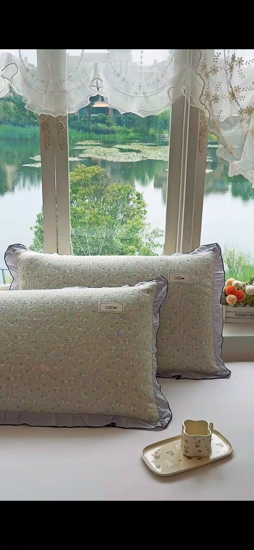 91家纺网 家纺一手货源 找家纺 （总）呦呦南宋 2025新款26度c绗缝款多层结构枕头套超声波夹棉48*74cm一对装单品绣线花边拉链款枕套