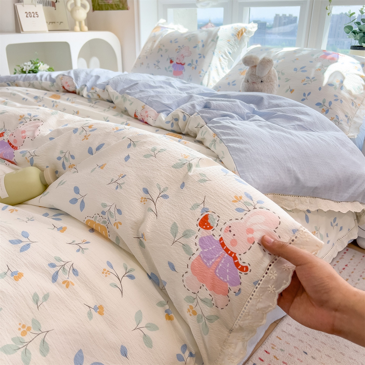 91家纺网 家纺一手货源 找家纺 （总）雯豆家纺2025新品皱皱双层纱四件套镂空花边款三件套