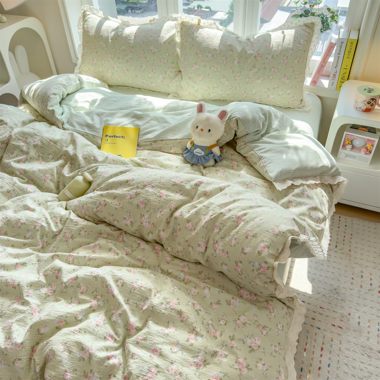 91家纺网 家纺一手货源 找家纺 （总）雯豆家纺2025新品皱皱双层纱四件套镂空花边款三件套