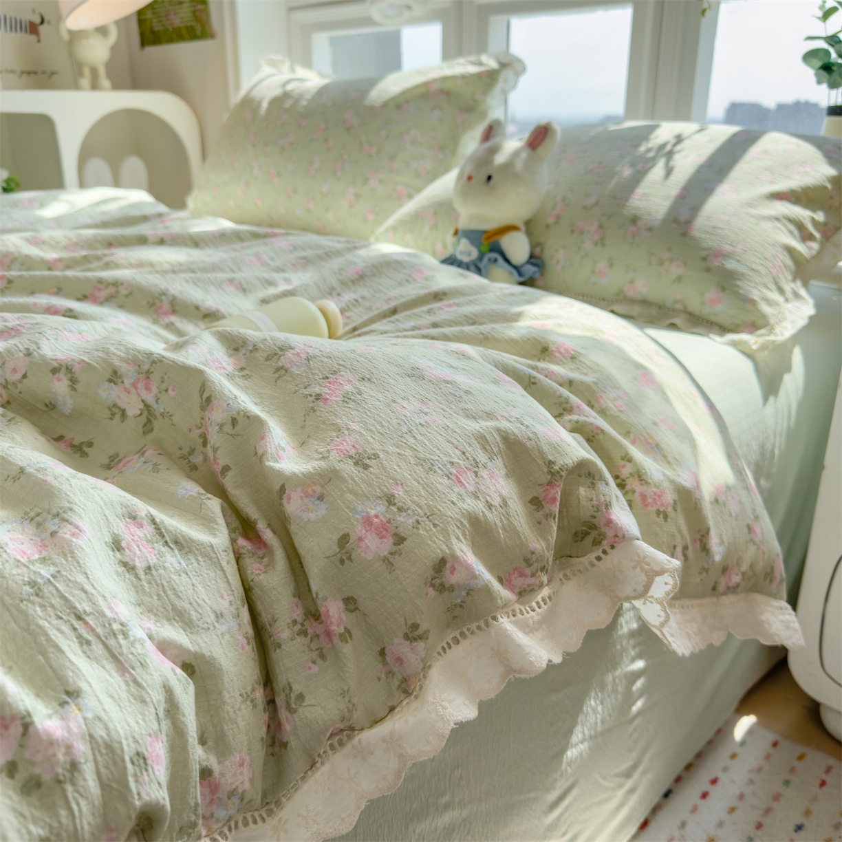 91家纺网 家纺一手货源 找家纺 （总）雯豆家纺2025新品皱皱双层纱四件套镂空花边款三件套