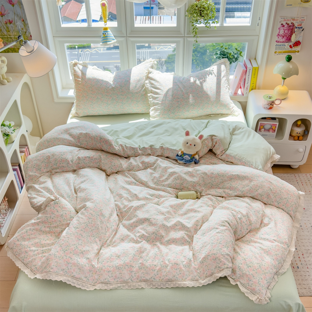 91家纺网 家纺一手货源 找家纺 雯豆家纺2025新品皱皱双层纱四件套镂空花边款三件套 爱尔蓝