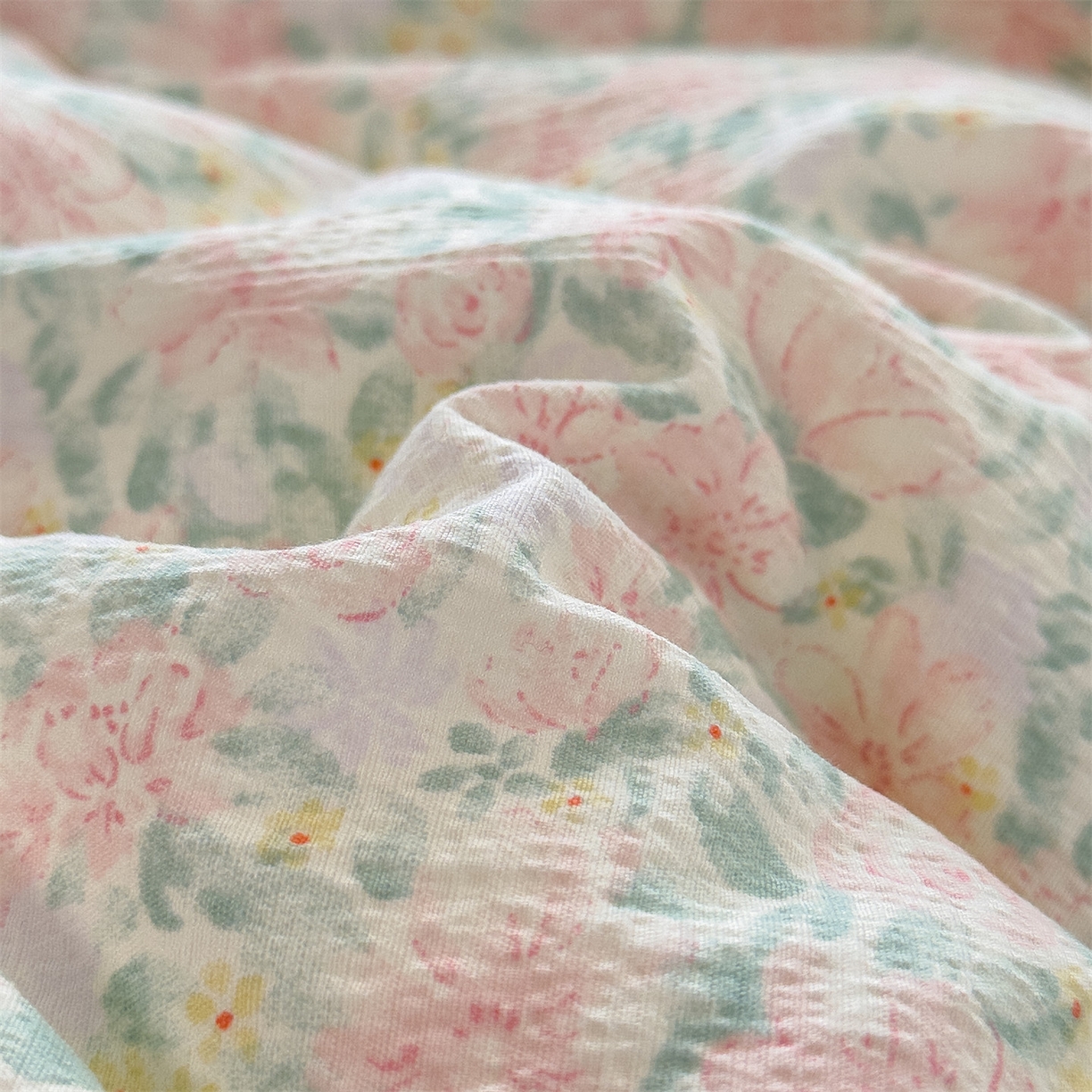 91家纺网 家纺一手货源 找家纺 雯豆家纺2025新品皱皱双层纱四件套镂空花边款三件套 爱尔蓝