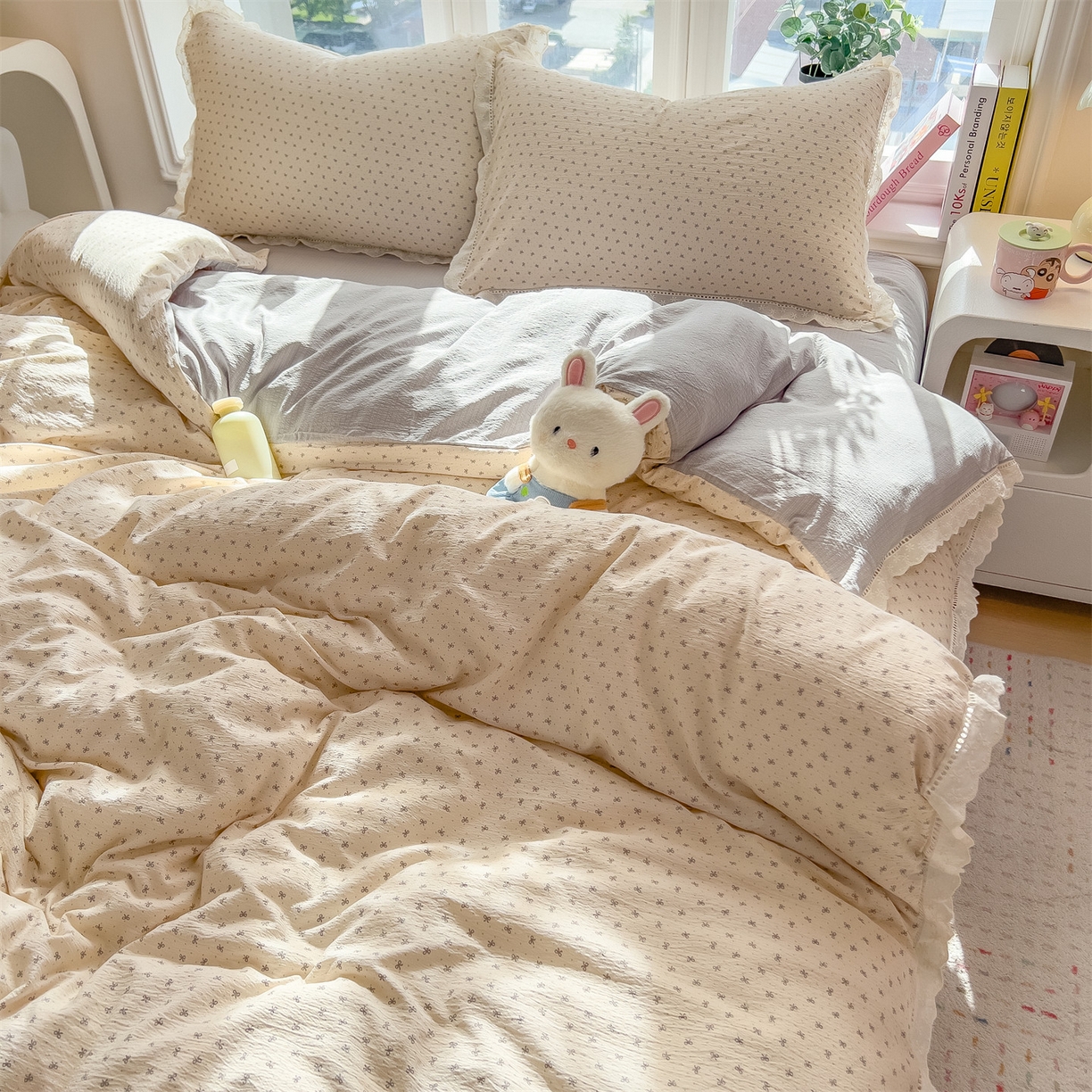 91家纺网 家纺一手货源 找家纺 雯豆家纺2025新品皱皱双层纱四件套镂空花边款三件套 初心