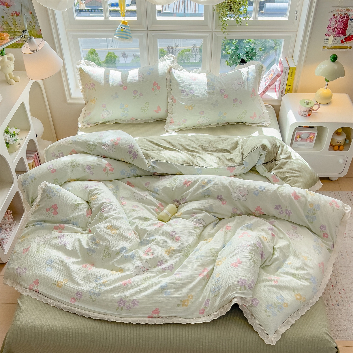 91家纺网 家纺一手货源 找家纺 雯豆家纺2025新品皱皱双层纱四件套镂空花边款三件套 春日小狗