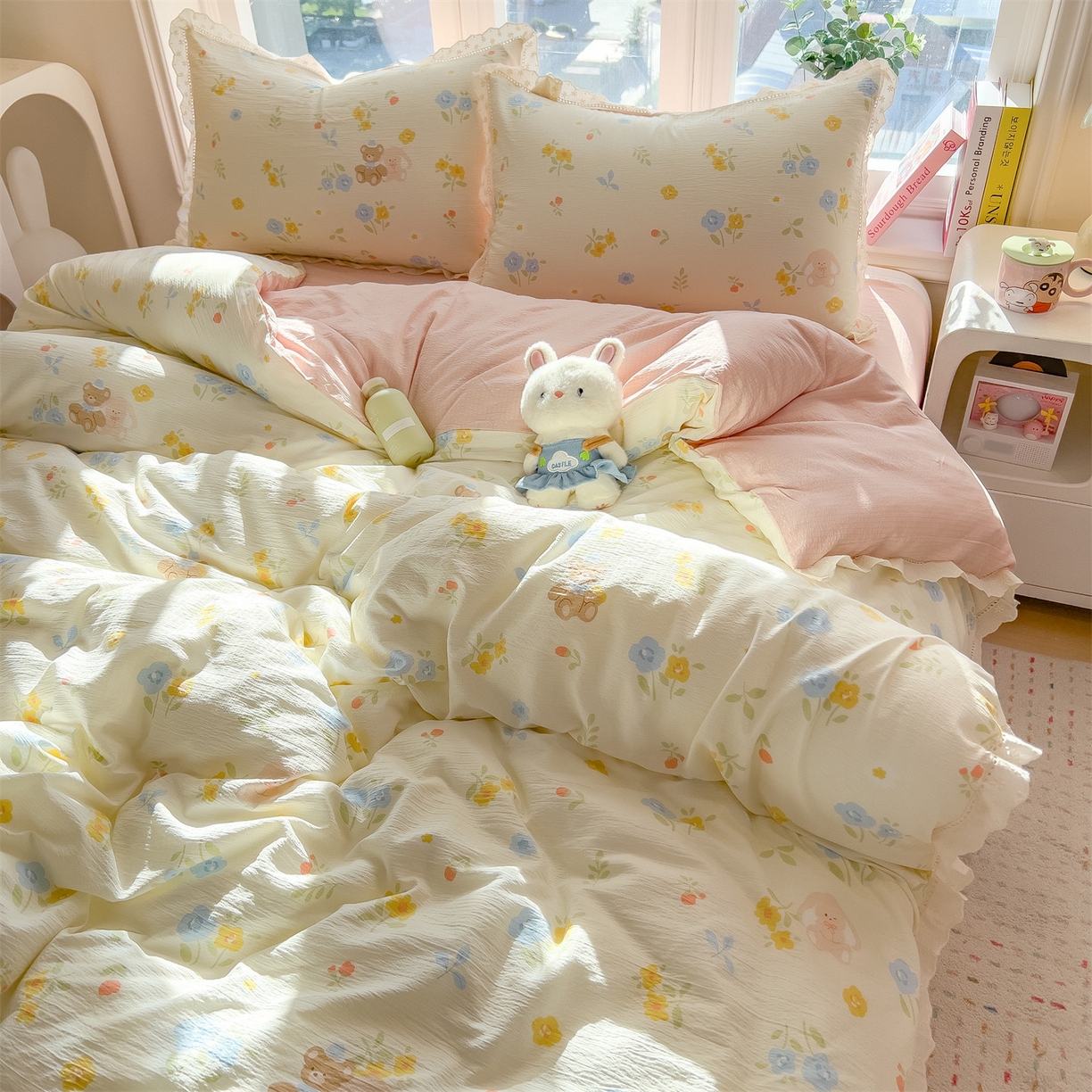 91家纺网 家纺一手货源 找家纺 雯豆家纺2025新品皱皱双层纱四件套镂空花边款三件套 花小愈