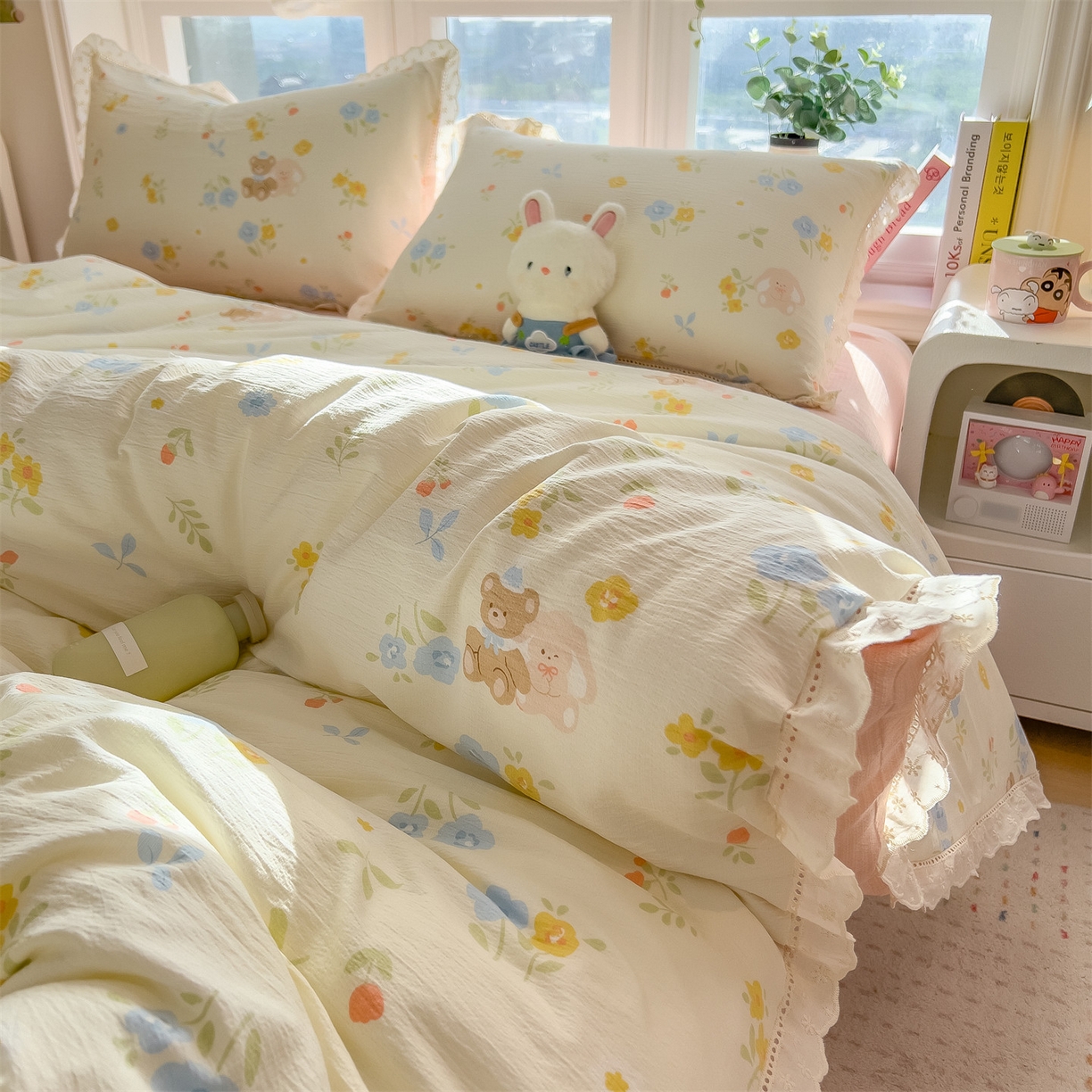 91家纺网 家纺一手货源 找家纺 雯豆家纺2025新品皱皱双层纱四件套镂空花边款三件套 花小愈