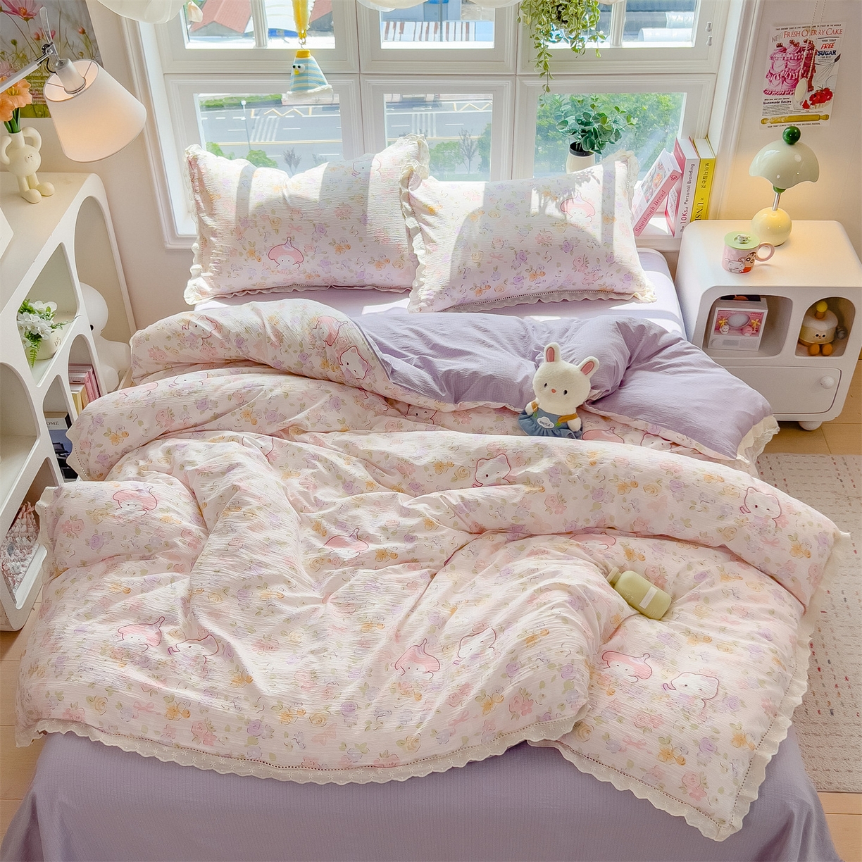 91家纺网 家纺一手货源 找家纺 雯豆家纺2025新品皱皱双层纱四件套镂空花边款三件套 可爱KT