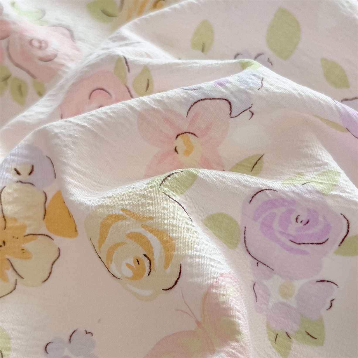 91家纺网 家纺一手货源 找家纺 雯豆家纺2025新品皱皱双层纱四件套镂空花边款三件套 可爱KT