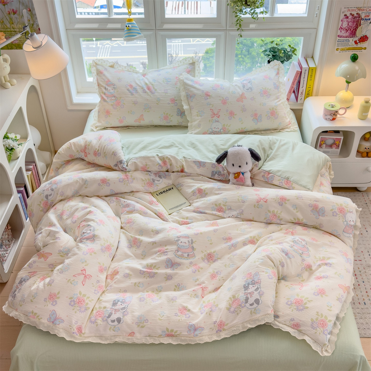 91家纺网 家纺一手货源 找家纺 雯豆家纺2025新品皱皱双层纱四件套镂空花边款三件套 快乐时光