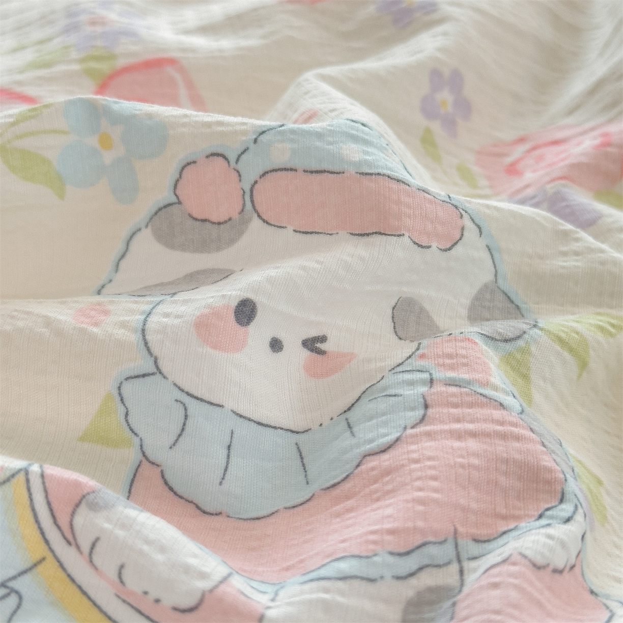 91家纺网 家纺一手货源 找家纺 雯豆家纺2025新品皱皱双层纱四件套镂空花边款三件套 快乐时光