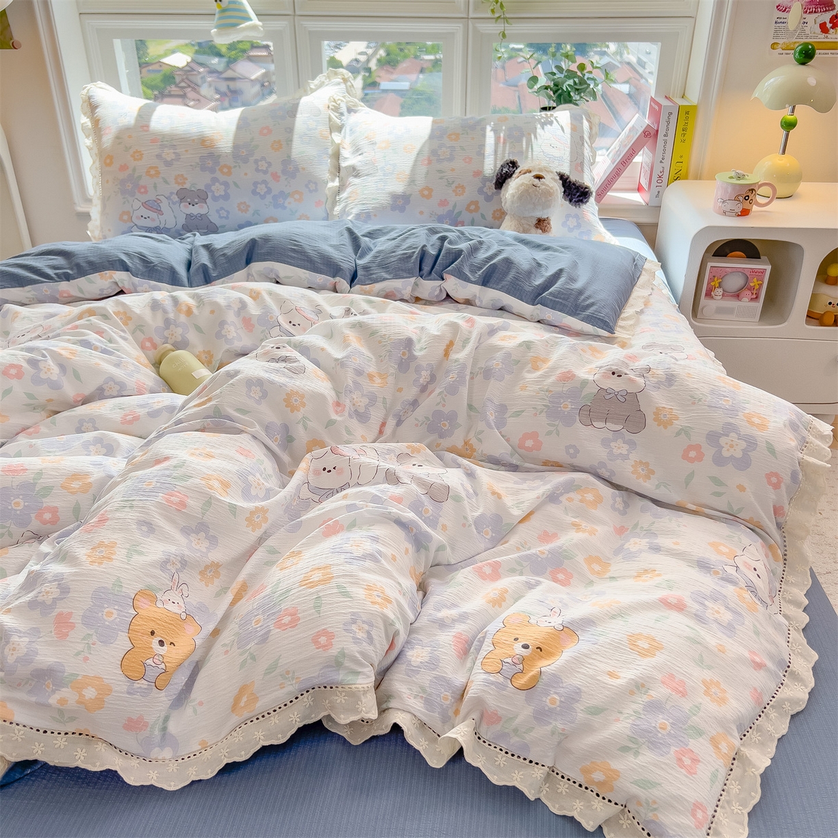 91家纺网 家纺一手货源 找家纺 雯豆家纺2025新品皱皱双层纱四件套镂空花边款三件套 奶萌小狗