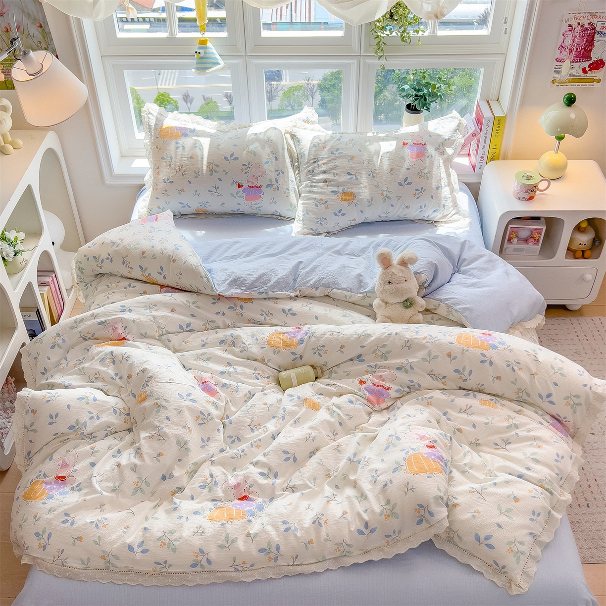 91家纺网 家纺一手货源 找家纺 雯豆家纺2025新品皱皱双层纱四件套镂空花边款三件套 小苍兰