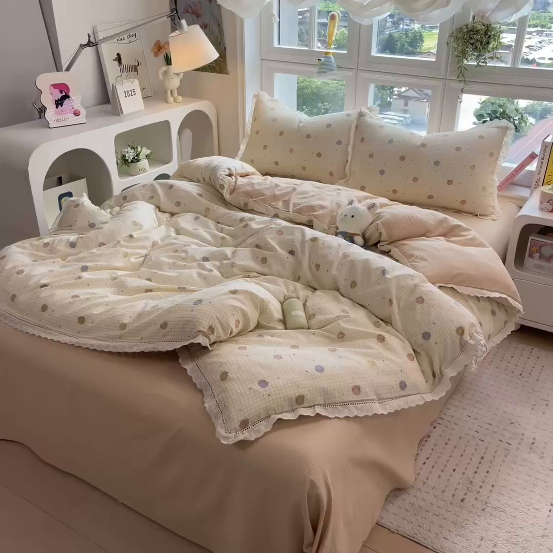 91家纺网 家纺一手货源 找家纺 雯豆家纺2025新品皱皱双层纱四件套镂空花边款三件套 小南瓜