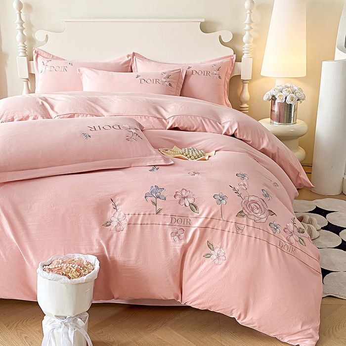 91家纺网 家纺一手货源 找家纺 （总）大麦乐田 2025新款刺绣四件套-玫瑰故事