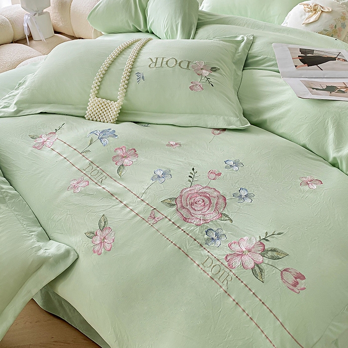 91家纺网 家纺一手货源 找家纺 大麦乐田 2025新款刺绣四件套-玫瑰故事 玫瑰故事-浅绿