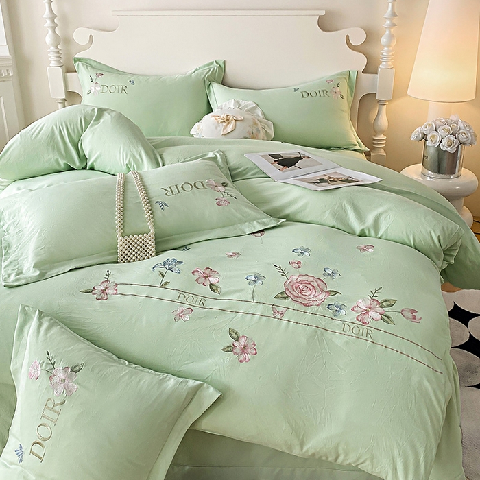 91家纺网 家纺一手货源 找家纺 大麦乐田 2025新款刺绣四件套-玫瑰故事 玫瑰故事-浅绿