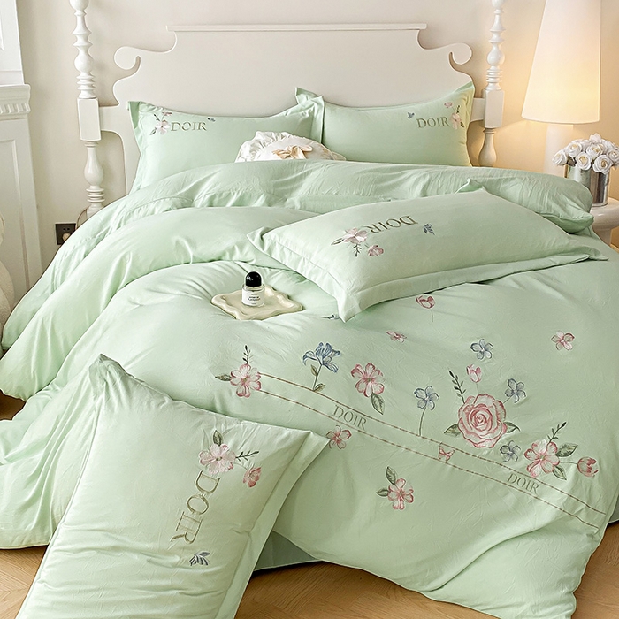 91家纺网 家纺一手货源 找家纺 大麦乐田 2025新款刺绣四件套-玫瑰故事 玫瑰故事-浅绿