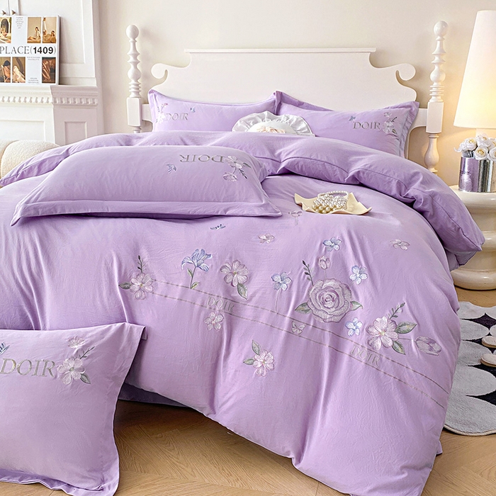 91家纺网 家纺一手货源 找家纺 大麦乐田 2025新款刺绣四件套-玫瑰故事 玫瑰故事-浅紫