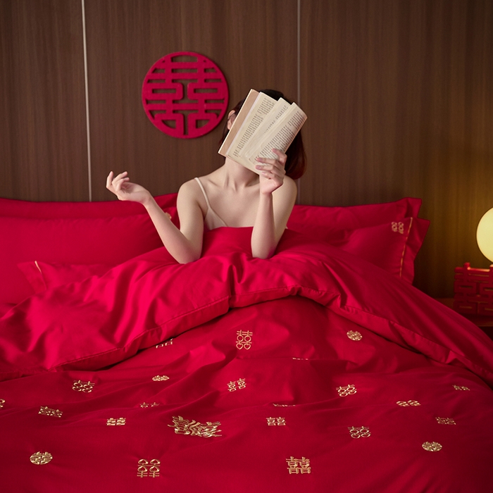 91家纺网 家纺一手货源 找家纺 简纯主义 2025新款100支长绒棉刺绣四件套花开并蒂系列喜满良缘