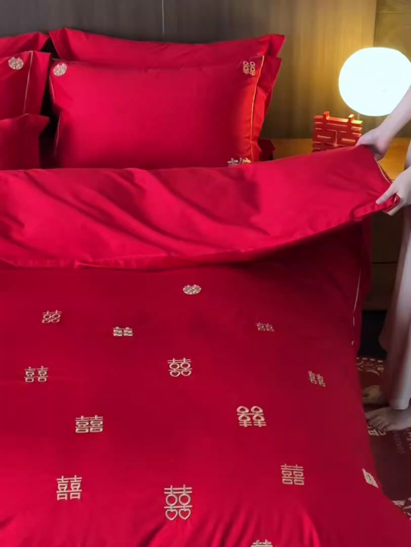 91家纺网 家纺一手货源 找家纺 简纯主义 2025新款100支长绒棉刺绣四件套花开并蒂系列喜满良缘