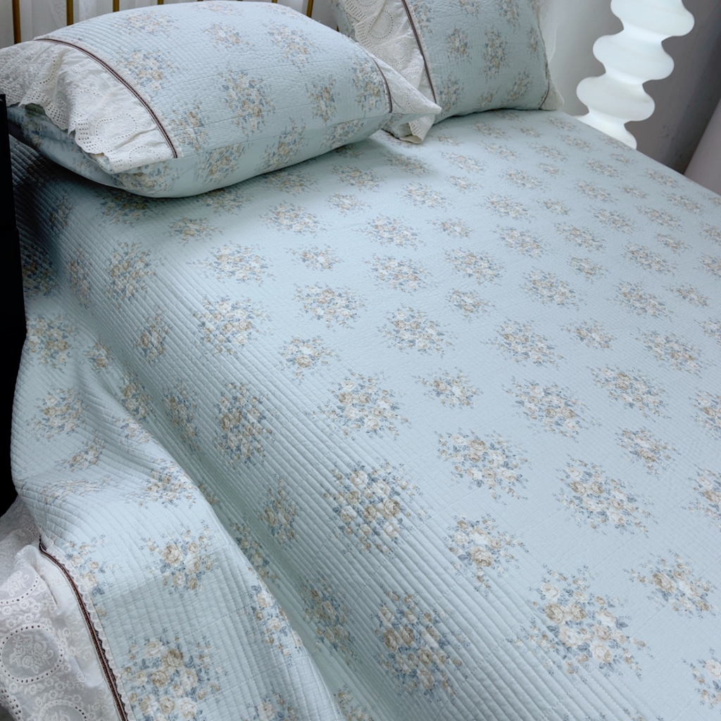 91家纺网 家纺一手货源 找家纺 暖居 2025新款法式13370高密小碎花40支全棉纯棉床盖四件套 静香兰阳