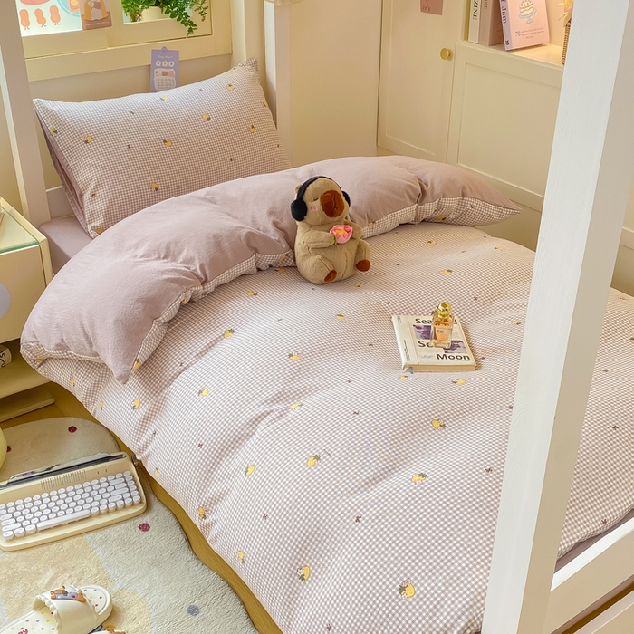 91家纺网 家纺一手货源 找家纺 丽美人家纺 2025新款A类皱皱纱学生宿舍三件套上下铺三件套六件套 QB柏林梦境