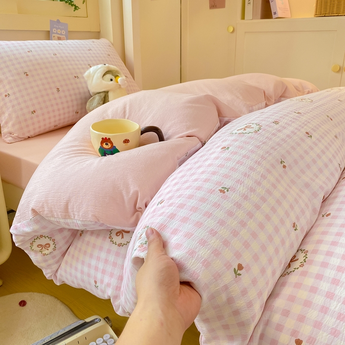 91家纺网 家纺一手货源 找家纺 丽美人家纺 2025新款A类皱皱纱学生宿舍三件套上下铺三件套六件套 QB格子蝴蝶结