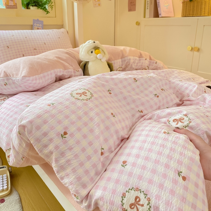 91家纺网 家纺一手货源 找家纺 丽美人家纺 2025新款A类皱皱纱学生宿舍三件套上下铺三件套六件套 QB格子蝴蝶结