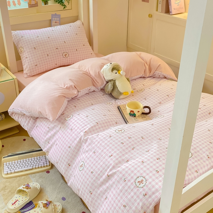 91家纺网 家纺一手货源 找家纺 丽美人家纺 2025新款A类皱皱纱学生宿舍三件套上下铺三件套六件套 QB格子蝴蝶结