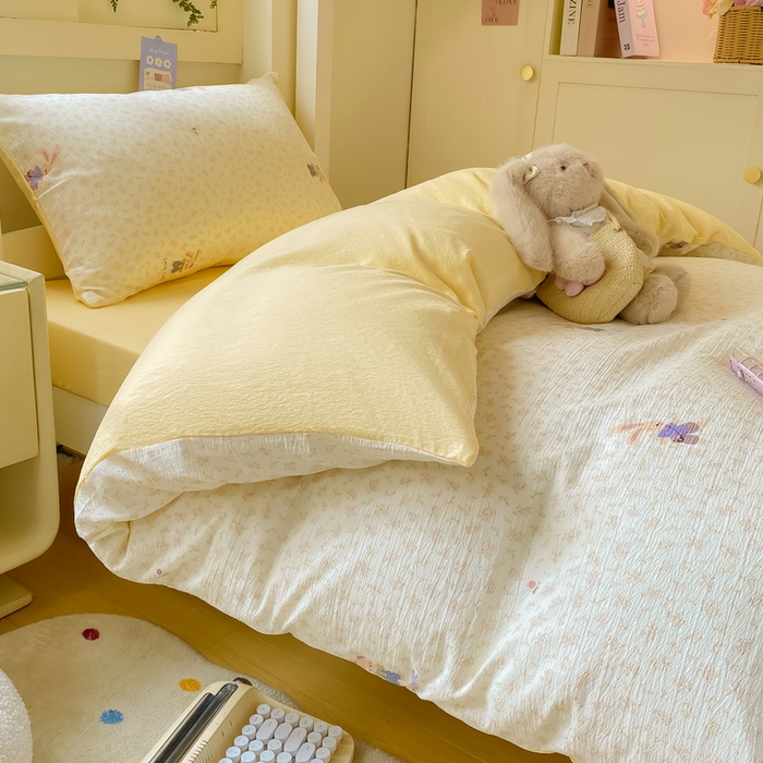 91家纺网 家纺一手货源 找家纺 丽美人家纺 2025新款A类皱皱纱学生宿舍三件套上下铺三件套六件套 QB乐园