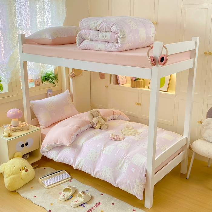 91家纺网 家纺一手货源 找家纺 丽美人家纺 2025新款A类皱皱纱学生宿舍三件套上下铺三件套六件套 QB萌萌哒