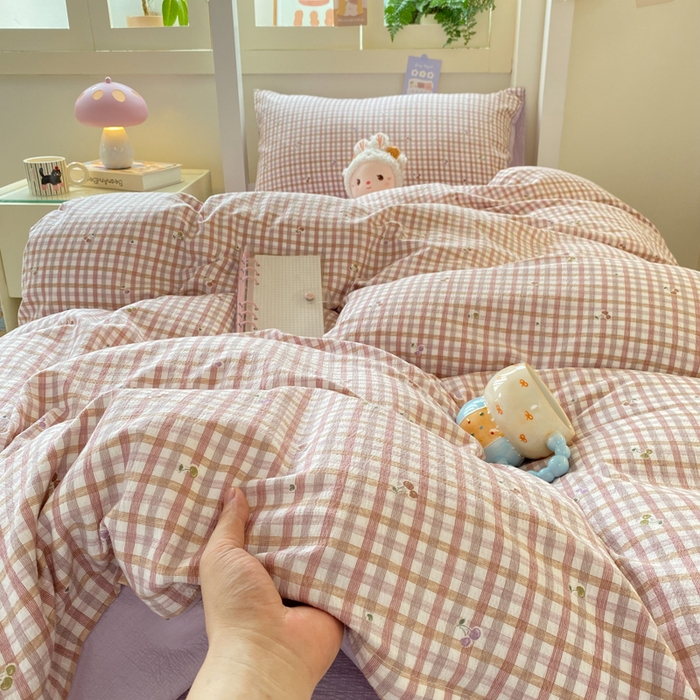 91家纺网 家纺一手货源 找家纺 丽美人家纺 2025新款A类皱皱纱学生宿舍三件套上下铺三件套六件套 QB紫樱桃