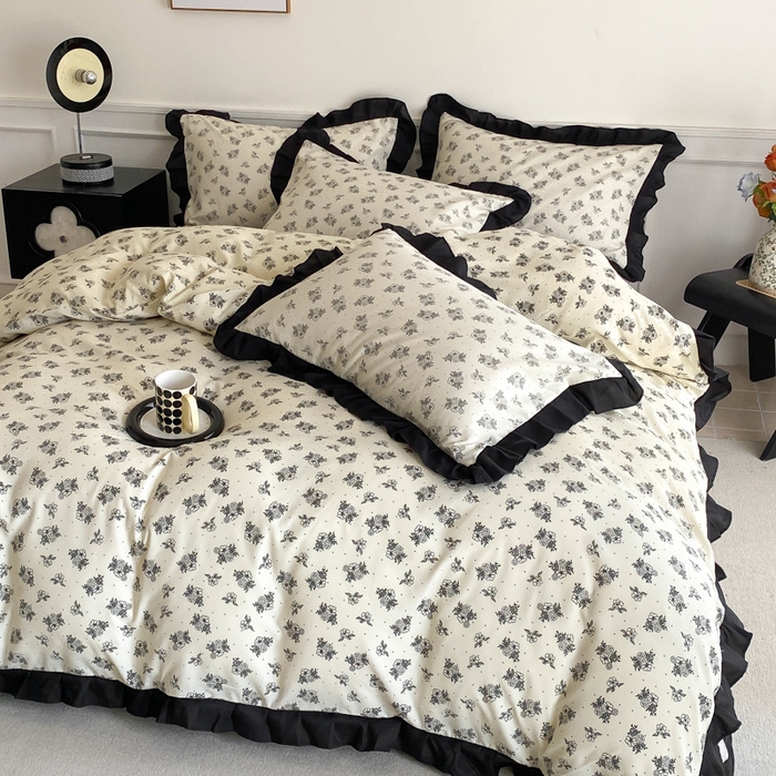 91家纺网 家纺一手货源 找家纺 乐沐家纺 2025新款法式花边夹棉床盖四件套 晨曦