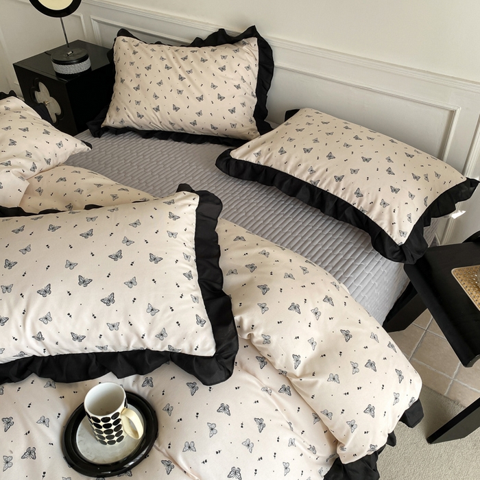 91家纺网 家纺一手货源 找家纺 乐沐家纺 2025新款法式花边夹棉床盖四件套 蝶舞