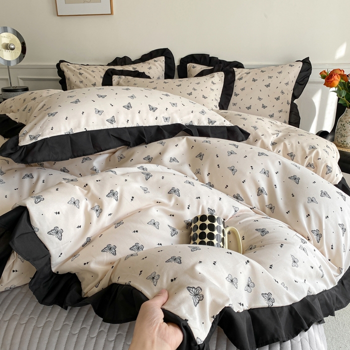 乐沐家纺 2025新款法式花边夹棉床盖四件套 蝶舞