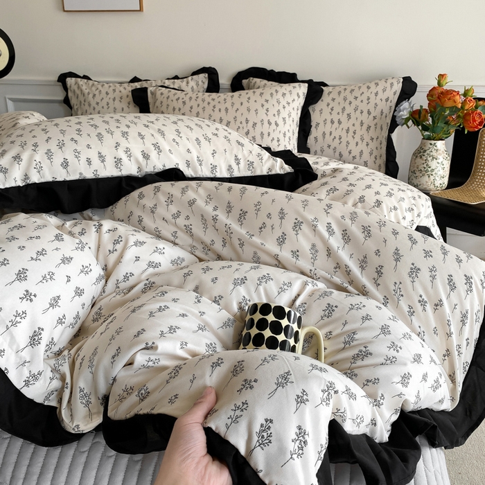 乐沐家纺 2025新款法式花边夹棉床盖四件套 简韵