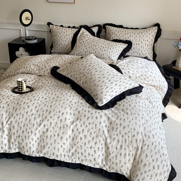 91家纺网 家纺一手货源 找家纺 乐沐家纺 2025新款法式花边夹棉床盖四件套 简韵