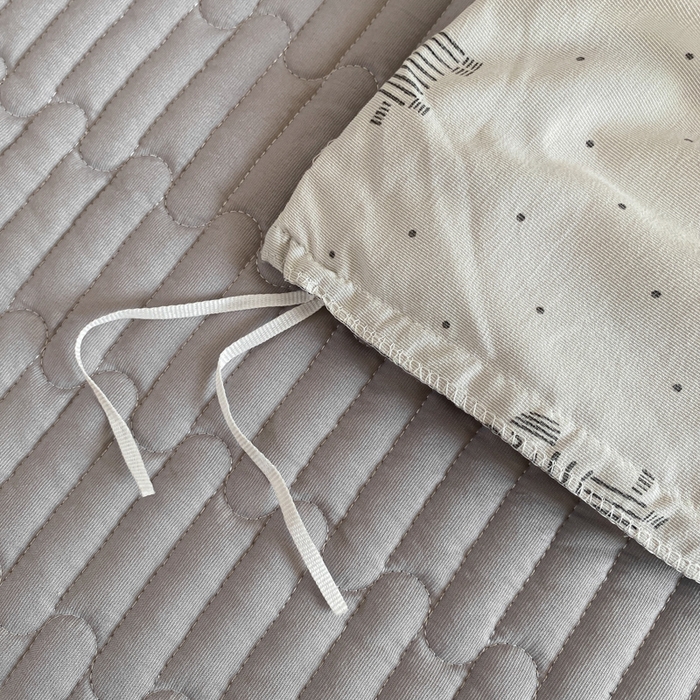 91家纺网 家纺一手货源 找家纺 乐沐家纺 2025新款法式花边夹棉床盖四件套 秘境