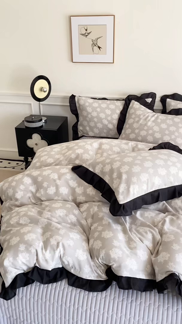 91家纺网 家纺一手货源 找家纺 （总）乐沐家纺 2025新款法式花边夹棉床盖四件套