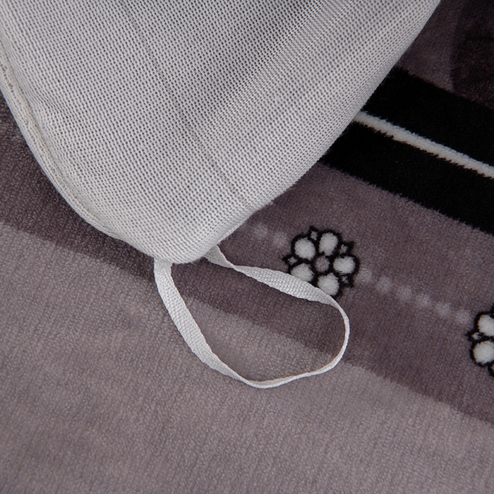 91家纺网 家纺一手货源 找家纺 绒品壹家家纺 2024新款180g7斤牛奶绒印花四件套 枝繁叶茂-灰