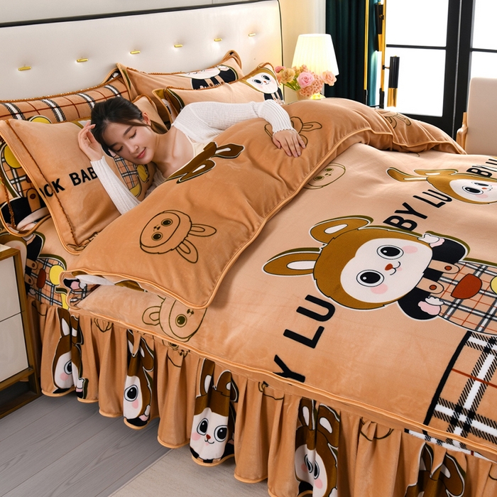 91家纺网 家纺一手货源 找家纺 绒品壹家家纺 2024新款180g7斤牛奶绒印花四件套 宝莉格