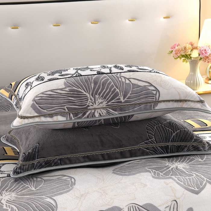 91家纺网 家纺一手货源 找家纺 绒品壹家家纺 2024新款180g7斤牛奶绒印花四件套 高雅人生