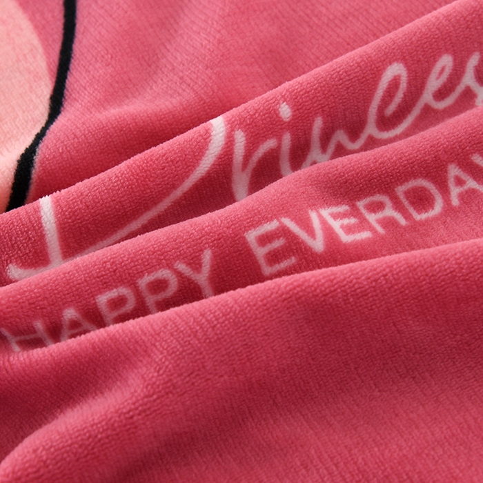 91家纺网 家纺一手货源 找家纺 绒品壹家家纺 2024新款180g7斤牛奶绒印花四件套 玫瑰爱心