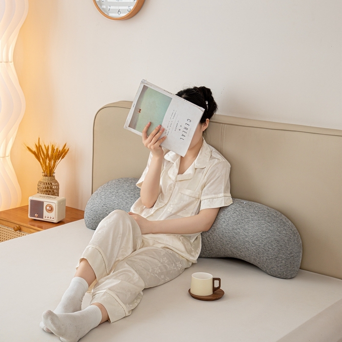 91家纺网 家纺一手货源 找家纺 沐沐家纺 2026新款深睡抱抱枕 深灰色