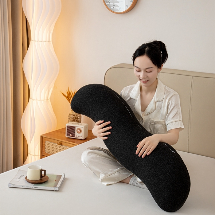 91家纺网 家纺一手货源 找家纺 沐沐家纺 2026新款深睡抱抱枕 黑色