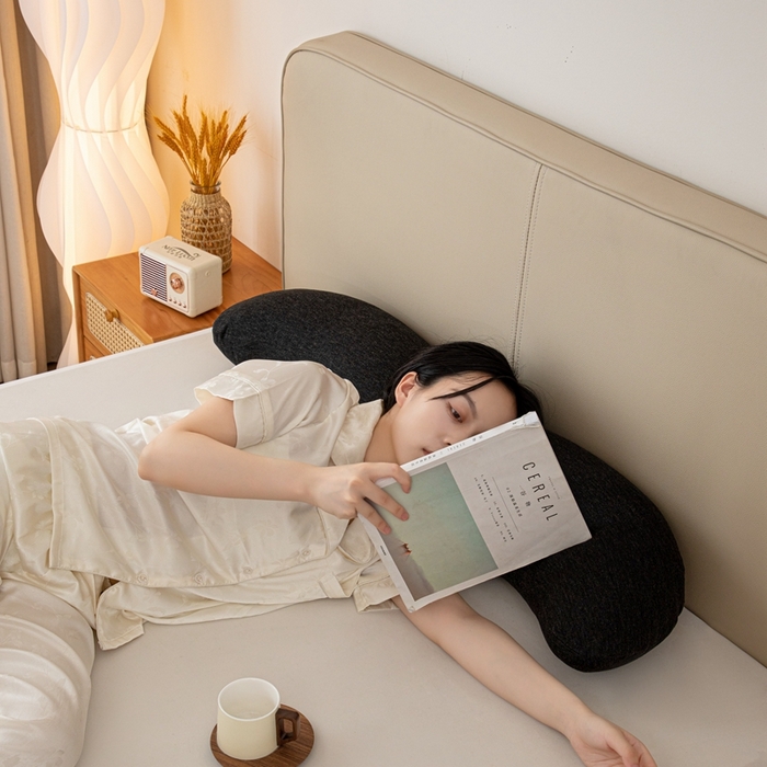 91家纺网 家纺一手货源 找家纺 沐沐家纺 2026新款深睡抱抱枕 黑色